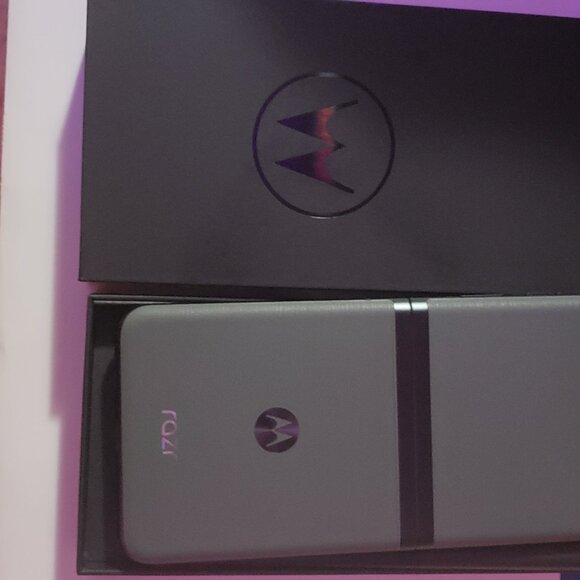 Phone - Picture 2 of 2